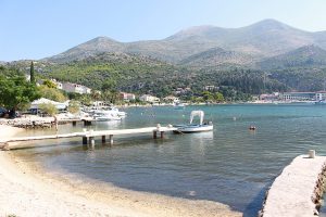 il porticciolo nel villaggio di Slano in Croazia -