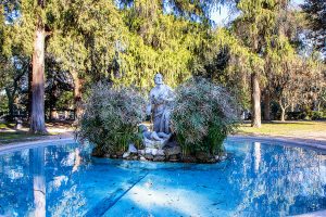 Una fontana all'intenro di Villa Borghese, ecco cosa vedere a Roma in tre giorni