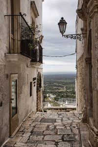 Via Fran. Tanz. Vitale, Ostuni - Viaggi tra le righe - Blog di Antonio Rotundo