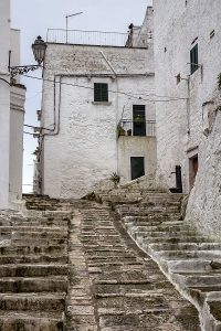 Via de Landria Balsamo, Ostuni - Viaggi tra le righe - Blog di Antonio Rotundo