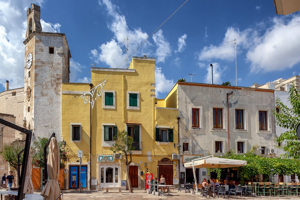 Piazza Garibaldi ecco cosa vedere a Monopoli