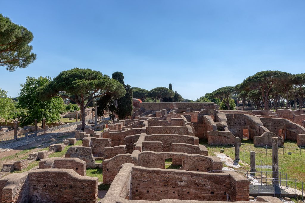 Terme di Nettuno viste dall'alto a Ostia Antica
